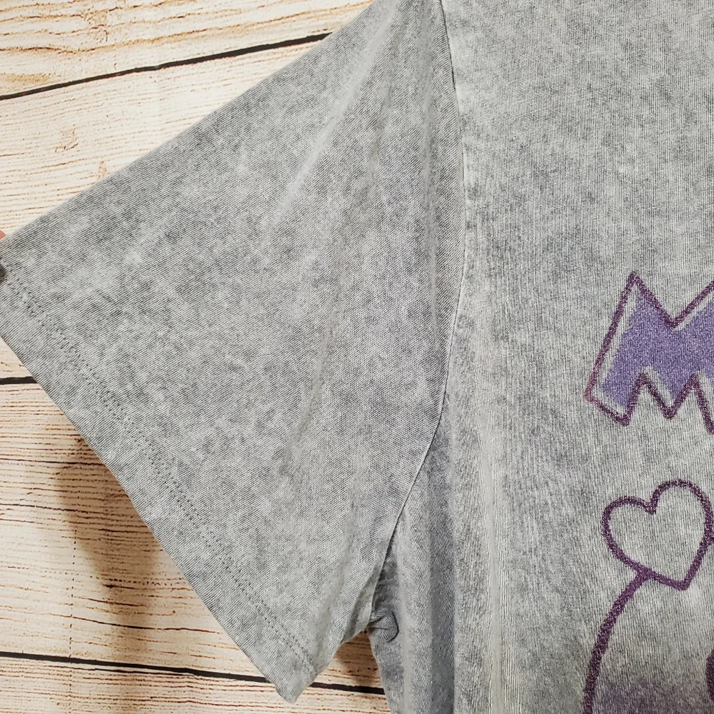 Disney Gray Mickey & Minnie Short Sleeve Tshirt 1X - Picture 4 of 5